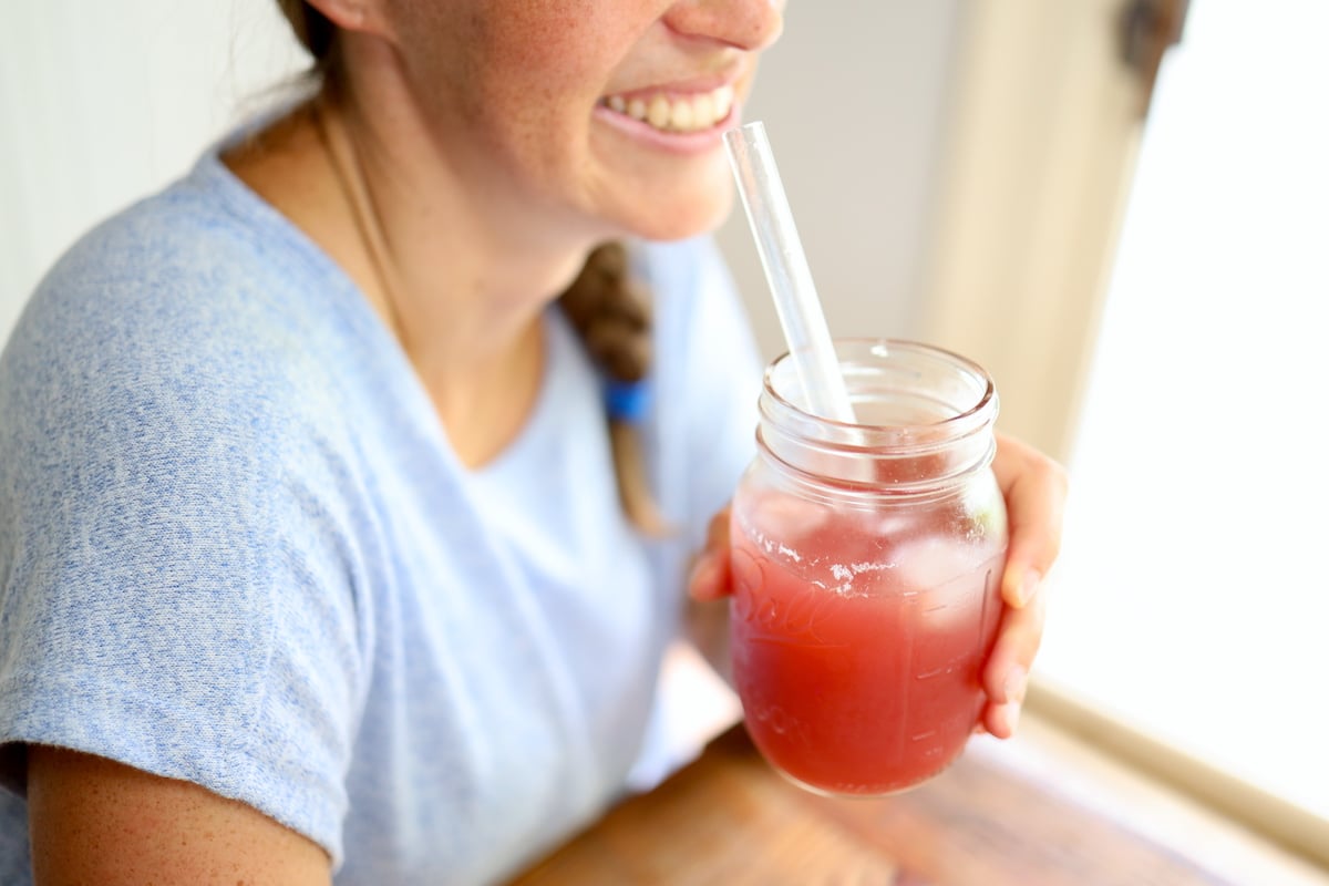 canning strawberry lemonade