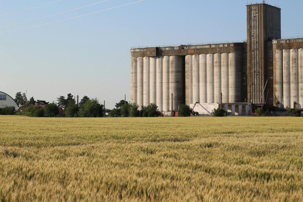 industry vs agriculture